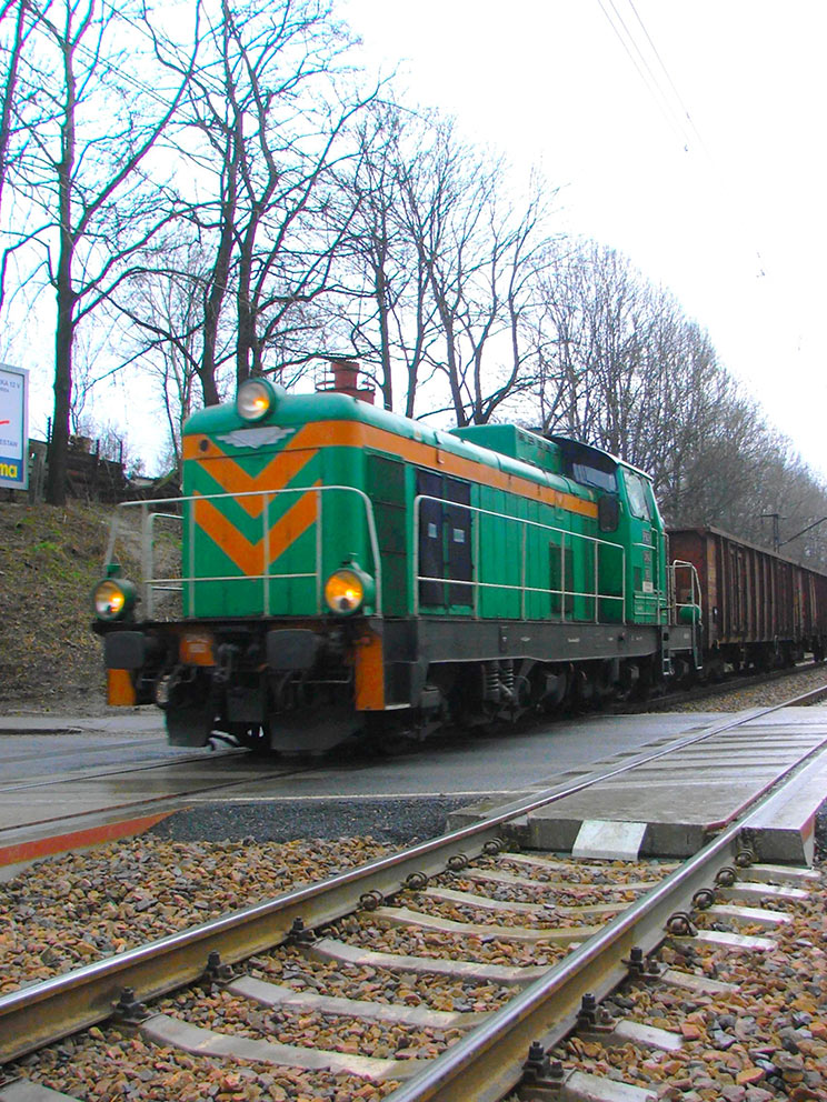 Локєтка - залізничний переїзд TINES LC-L